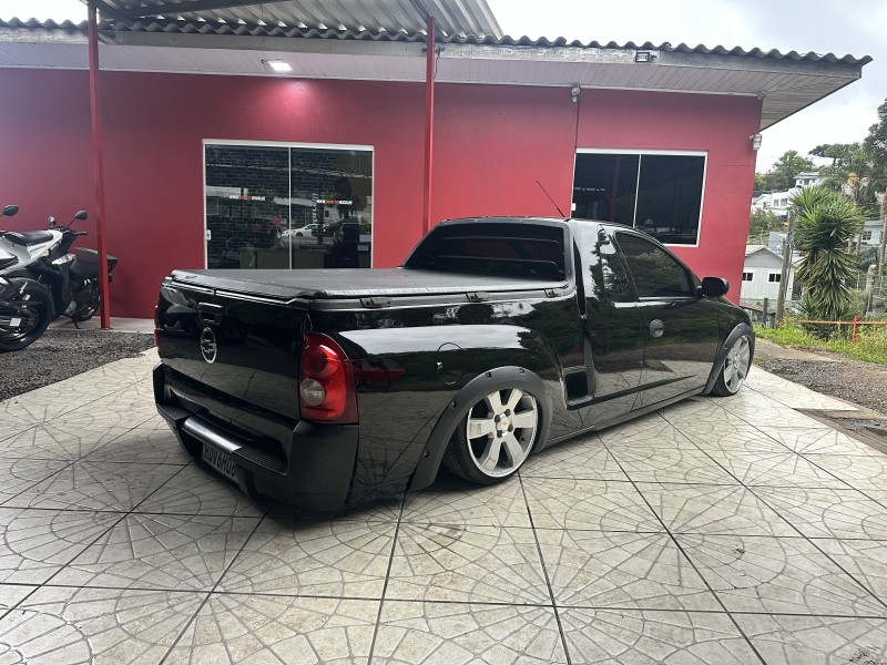 MONTANA 1.8 MPFI CONQUEST CS 8V FLEX 2P MANUAL - 2006 - CAXIAS DO SUL