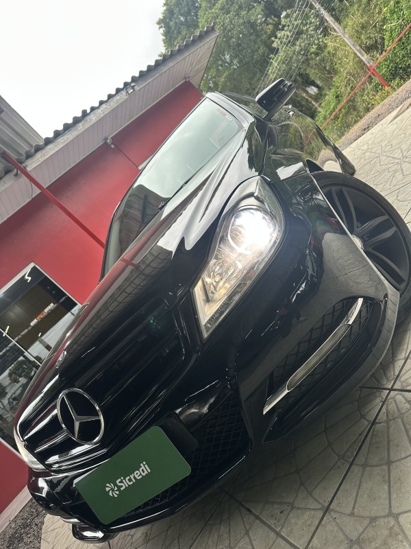 C 180 1.8 CGI TOURING 16V TURBO GASOLINA 4P AUTOMÁTICO - 2012 - CAXIAS DO SUL