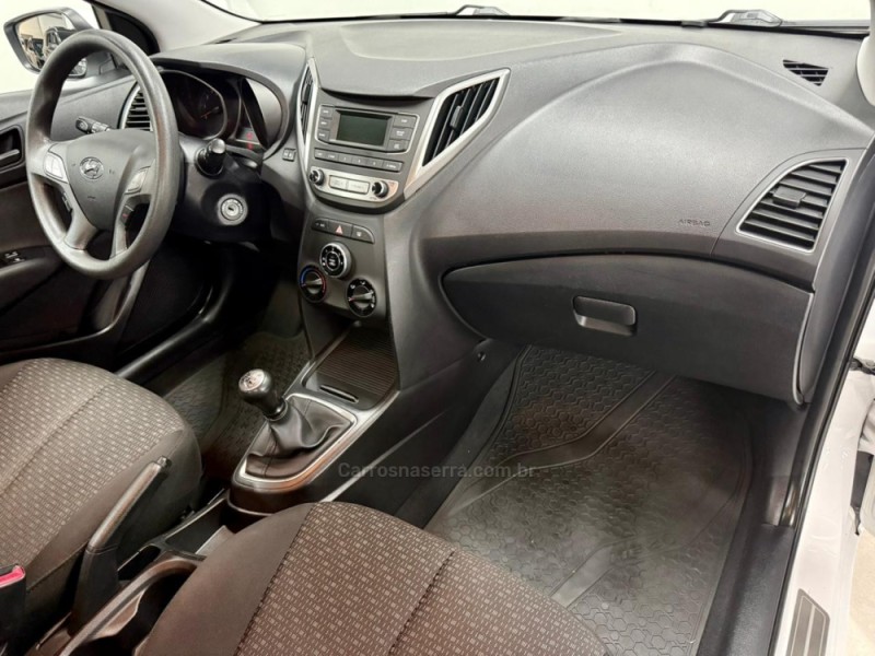 HB20 1.0 COMFORT PLUS 12V FLEX 4P MANUAL - 2017 - CAXIAS DO SUL