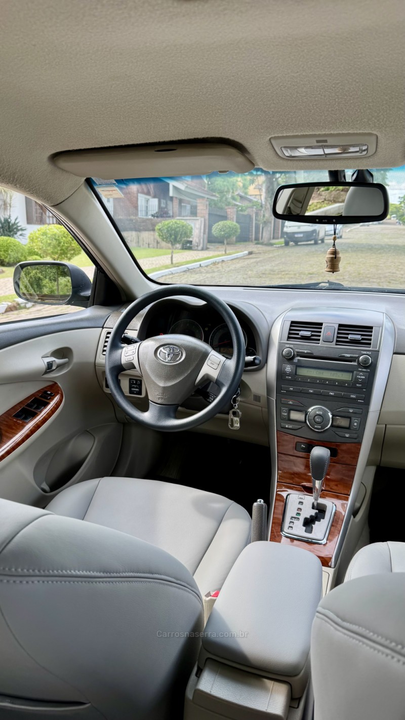 COROLLA 1.8 SE-G 16V FLEX 4P AUTOMÁTICO - 2010 - LAJEADO
