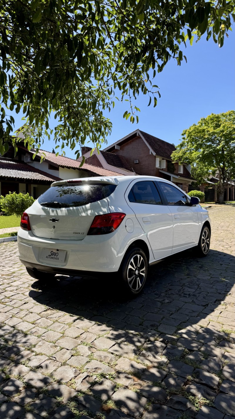 ONIX 1.4 MPFI LT 8V FLEX 4P MANUAL - 2013 - LAJEADO