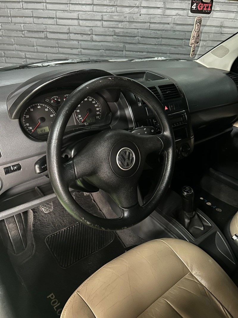 POLO 1.6 MI SÉRIE OURO 8V GASOLINA 4P MANUAL - 2004 - FELIZ