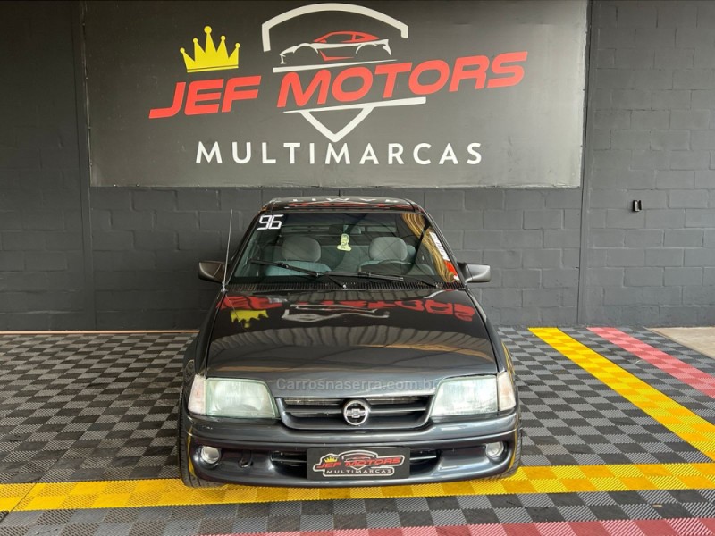 KADETT 1.8 EFI GL 8V GASOLINA 2P MANUAL - 1996 - CAXIAS DO SUL
