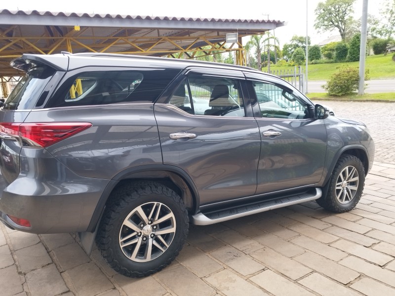 HILUX SW4 2.8 SRX 4X4 16V TURBO INTERCOOLER DIESEL 4P AUTOMÁTICO - 2020 - VERANóPOLIS