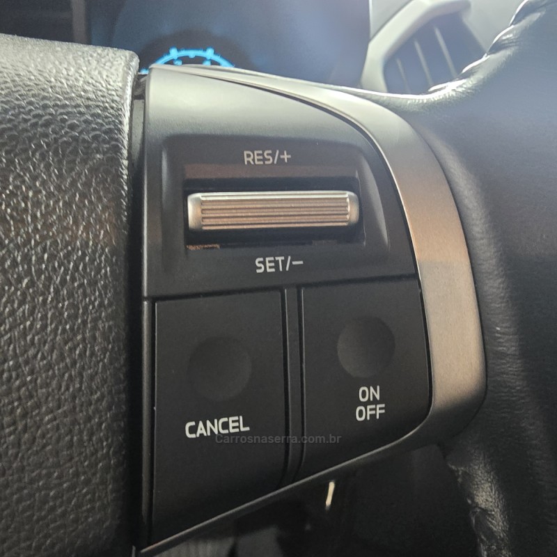 S10 2.4 MPFI ADVANTAGE 4X2 CD 8V FLEX 4P MANUAL - 2016 - SANTA CRUZ DO SUL