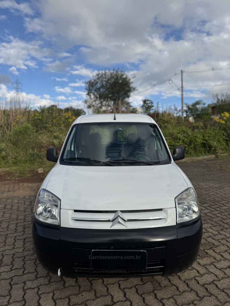berlingo 1.6 berlingo furgao 16v flex 4p manual 2019 bento goncalves