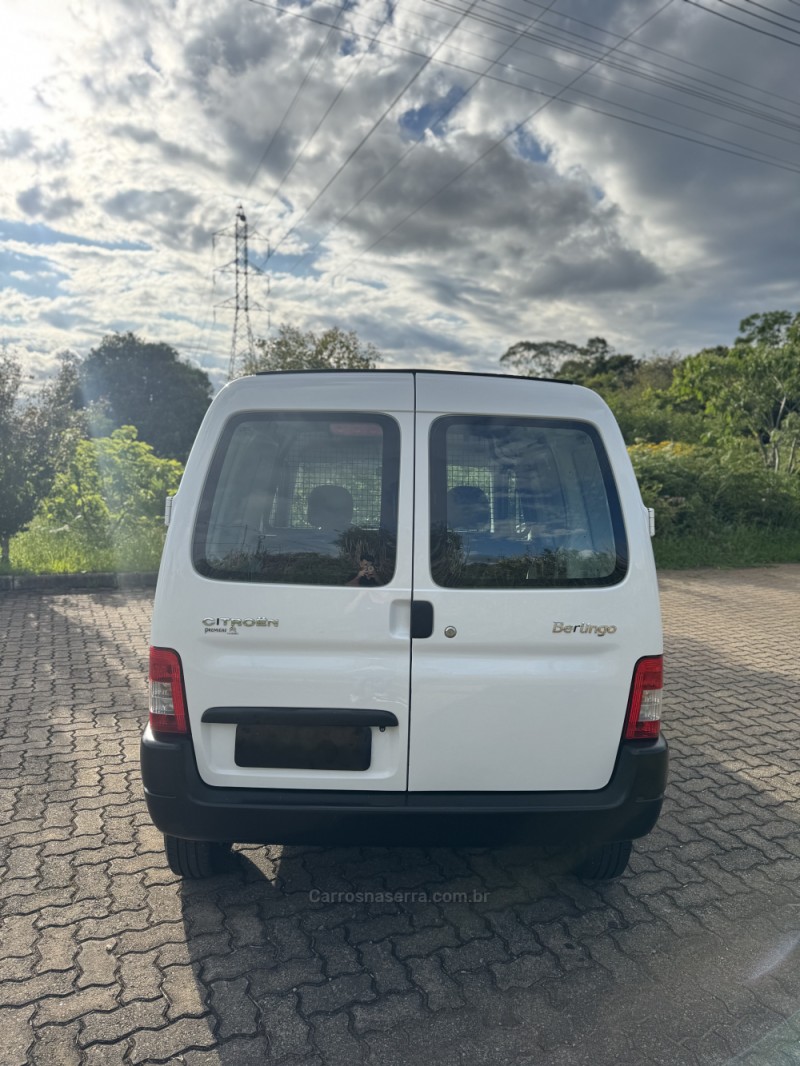 BERLINGO 1.6 BERLINGO FURGÃO 16V FLEX 4P MANUAL - 2019 - BENTO GONçALVES