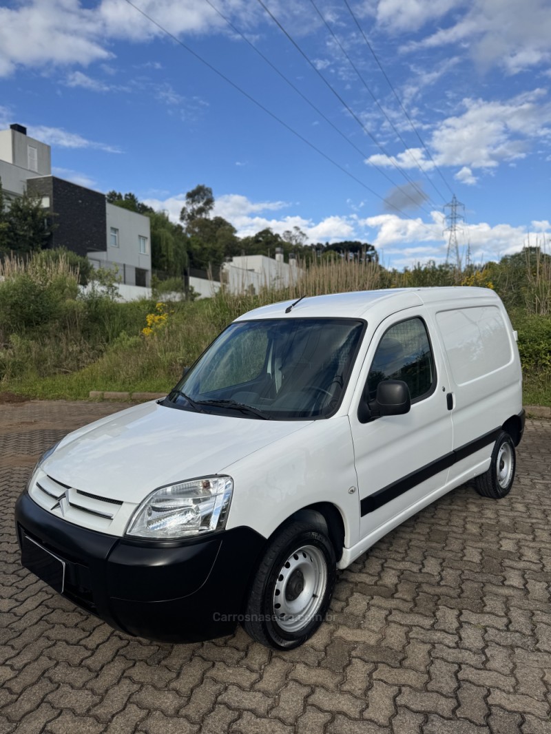 BERLINGO 1.6 BERLINGO FURGÃO 16V FLEX 4P MANUAL - 2019 - BENTO GONçALVES