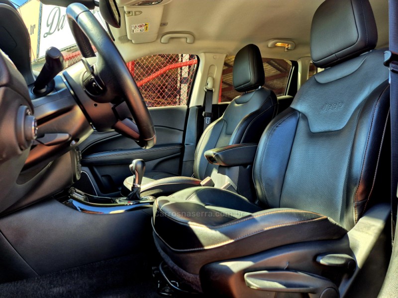 COMPASS 2.0 16V FLEX NIGHT EAGLE AUTOMÁTICO - 2021 - FARROUPILHA