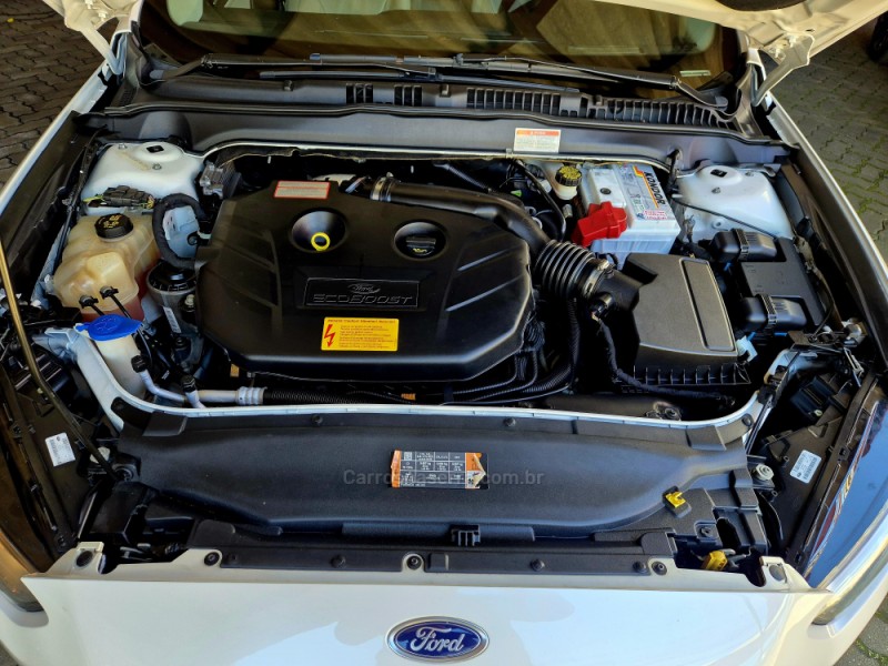 FUSION 2.0 TITANIUM PLUS AWD 16V GASOLINA 4P AUTOMÁTICO - 2016 - FARROUPILHA