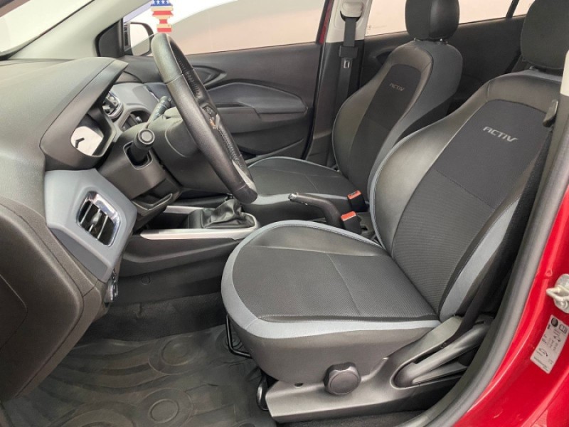 ONIX 1.4 MPFI ACTIV 8V FLEX 4P MANUAL - 2019 - CAXIAS DO SUL