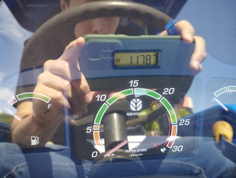 TRATOR 3840  - 2015 - GUAPORé