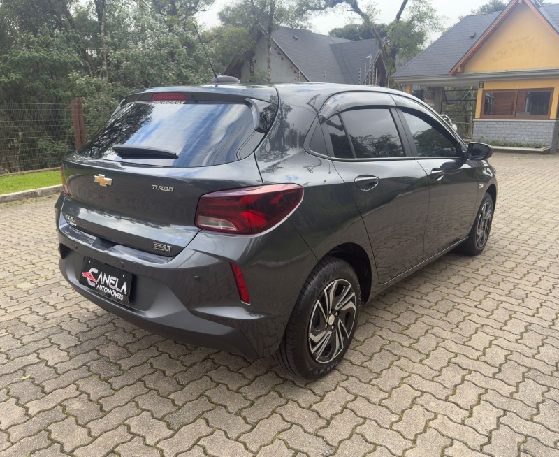 ONIX 1.0 LT 12V TURBO FLEX 4P MANUAL - 2024 - CANELA