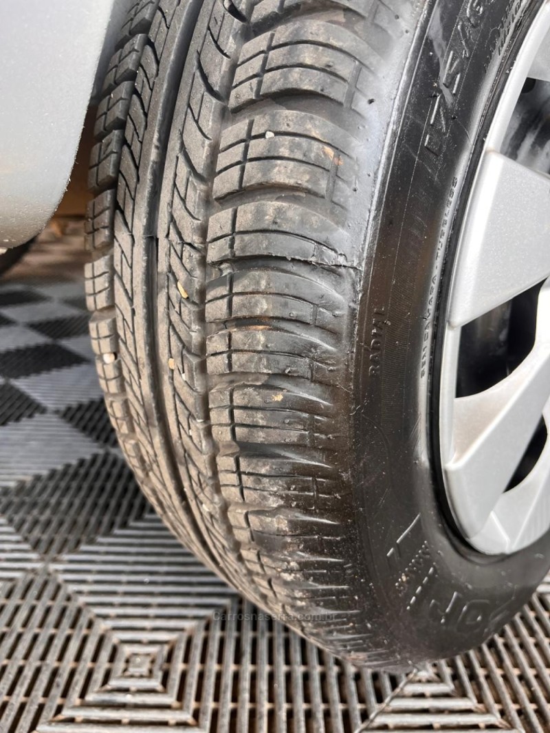 CELTA 1.0 MPFI SUPER 8V FLEX 4P MANUAL - 2004 - CAXIAS DO SUL