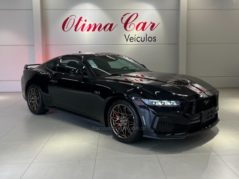MUSTANG 5.0 GT V8 GASOLINA 2P MANUAL - 2025 - FLORES DA CUNHA