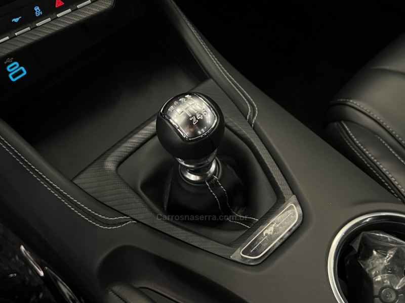MUSTANG 5.0 GT V8 GASOLINA 2P MANUAL - 2025 - FLORES DA CUNHA