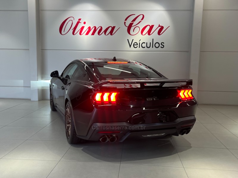 MUSTANG 5.0 GT V8 GASOLINA 2P MANUAL - 2025 - FLORES DA CUNHA