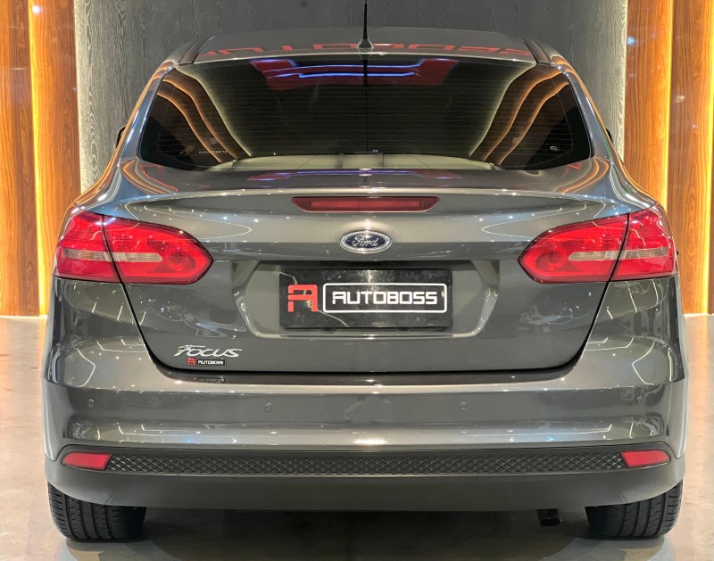 FOCUS 2.0 SE SEDAN 16V FLEX 4P AUTOMÁTICO - 2018 - NOVO HAMBURGO