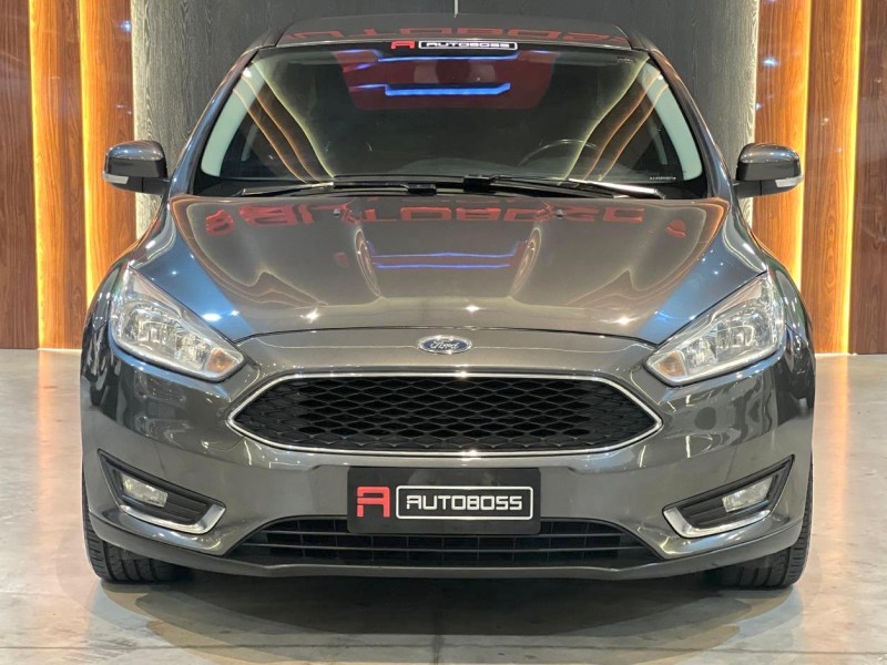 FOCUS 2.0 SE SEDAN 16V FLEX 4P AUTOMÁTICO - 2018 - NOVO HAMBURGO