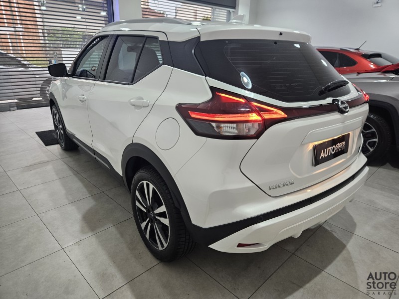 KICKS 1.6 ADVANCE 16V PLUS CVT FLEX 4P AUTOMÁTICO - 2024 - CAXIAS DO SUL