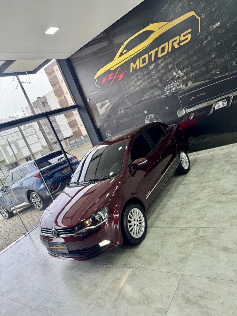 VOYAGE 1.6 MI HIGHLINE 8V FLEX 4P MANUAL - 2015 - CAXIAS DO SUL