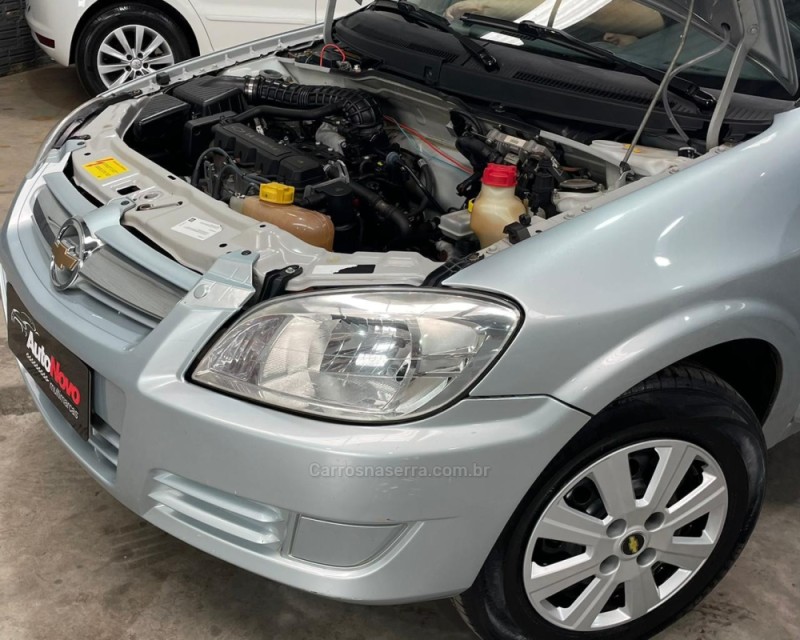 PRISMA 1.4 MPFI JOY 8V FLEX 4P MANUAL - 2010 - VACARIA