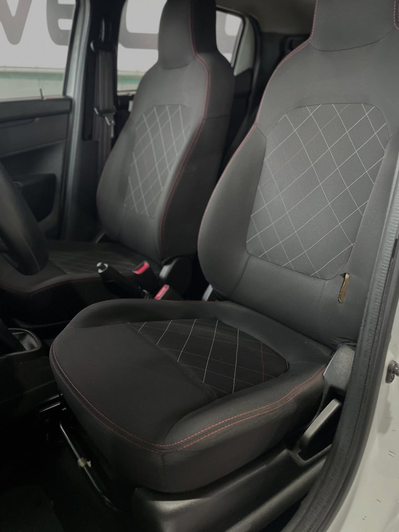 KWID 1.0 12V SCE FLEX LIFE MANUAL - 2022 - PORTãO