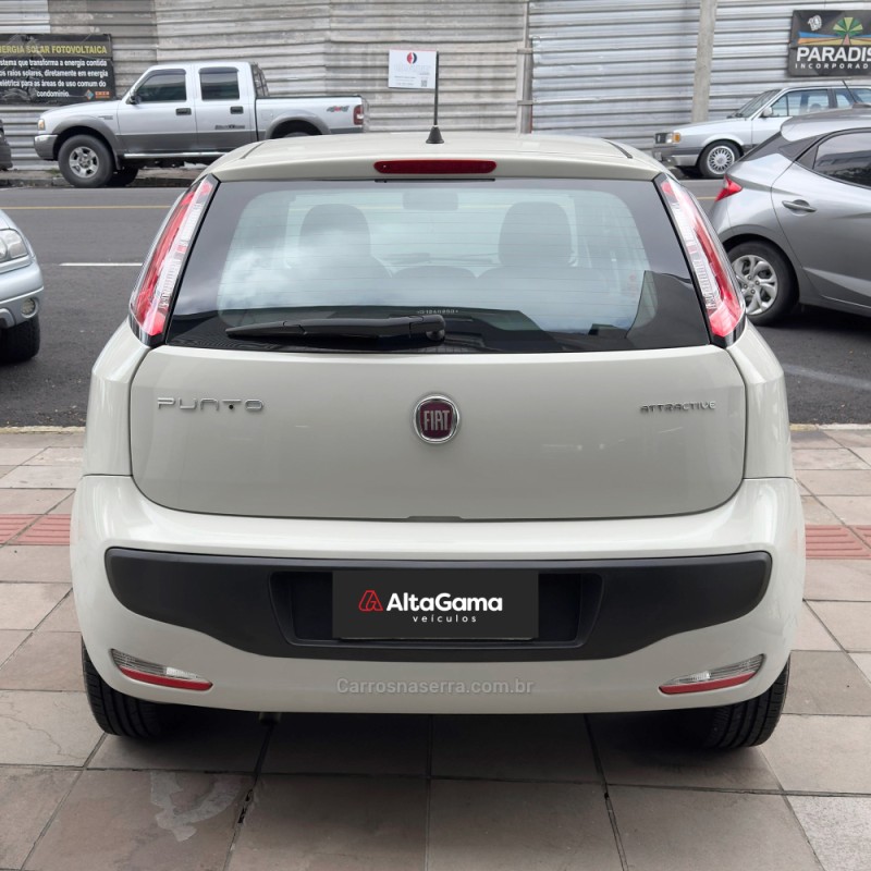 PUNTO 1.4 ATTRACTIVE 8V FLEX 4P MANUAL - 2013 - FLORES DA CUNHA