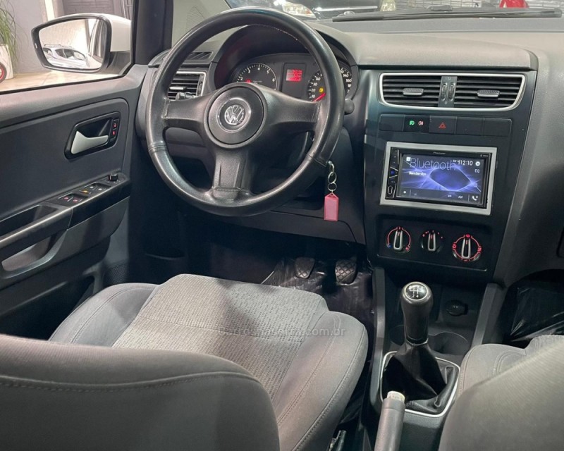 FOX 1.6 MI 8V FLEX 4P MANUAL - 2013 - VACARIA