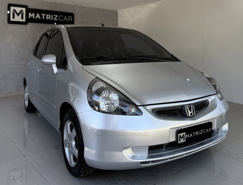 FIT 1.4 LXL 16V FLEX 4P MANUAL - 2005 - CANELA