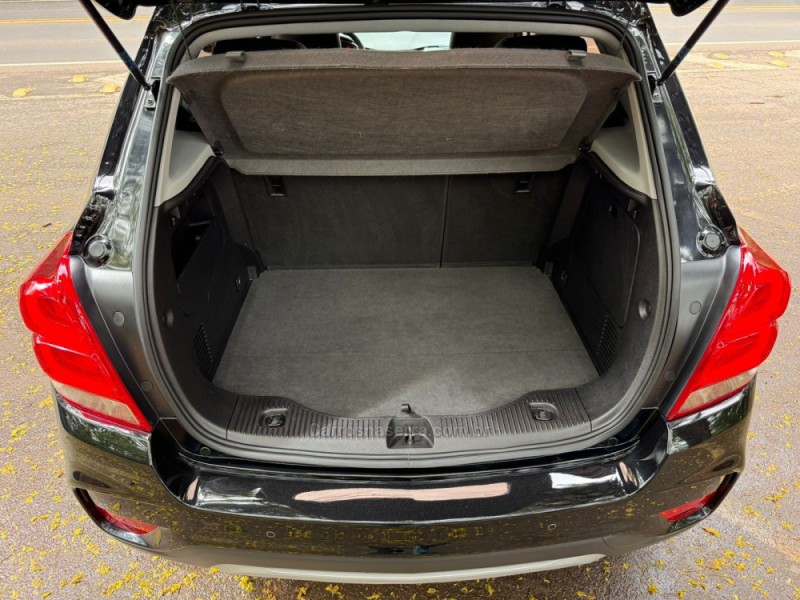 TRACKER 1.4 16V MIDNIGHT TURBO FLEX 4P AUTOMÁTICO - 2019 - DOIS IRMãOS