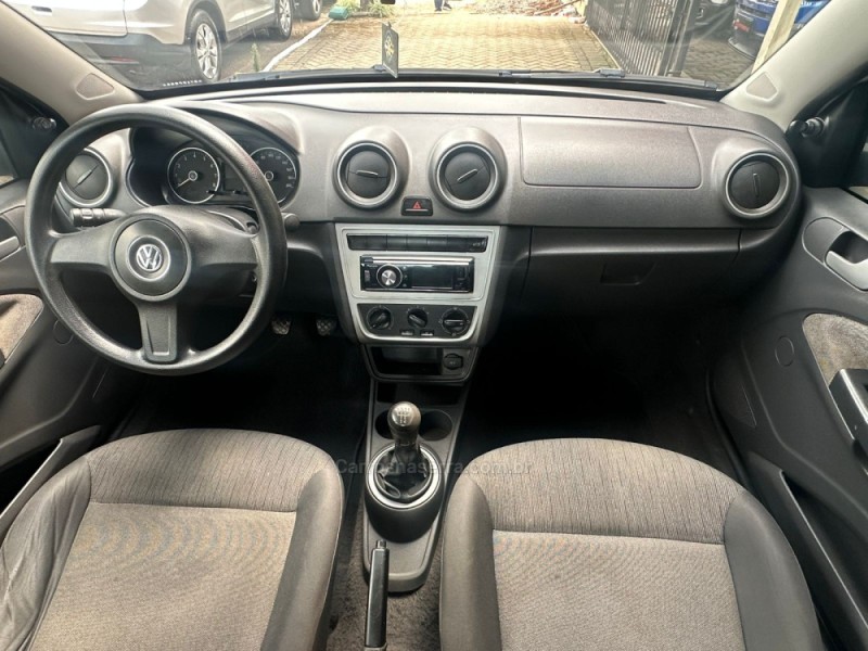 VOYAGE 1.0 MI CITY 8V FLEX 4P MANUAL - 2013 - PAROBé