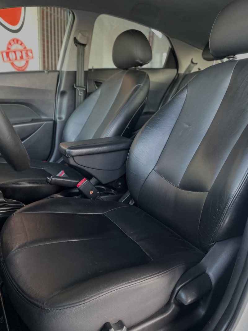 HB20 1.0 COMFORT PLUS 12V FLEX 4P MANUAL - 2017 - PORTãO