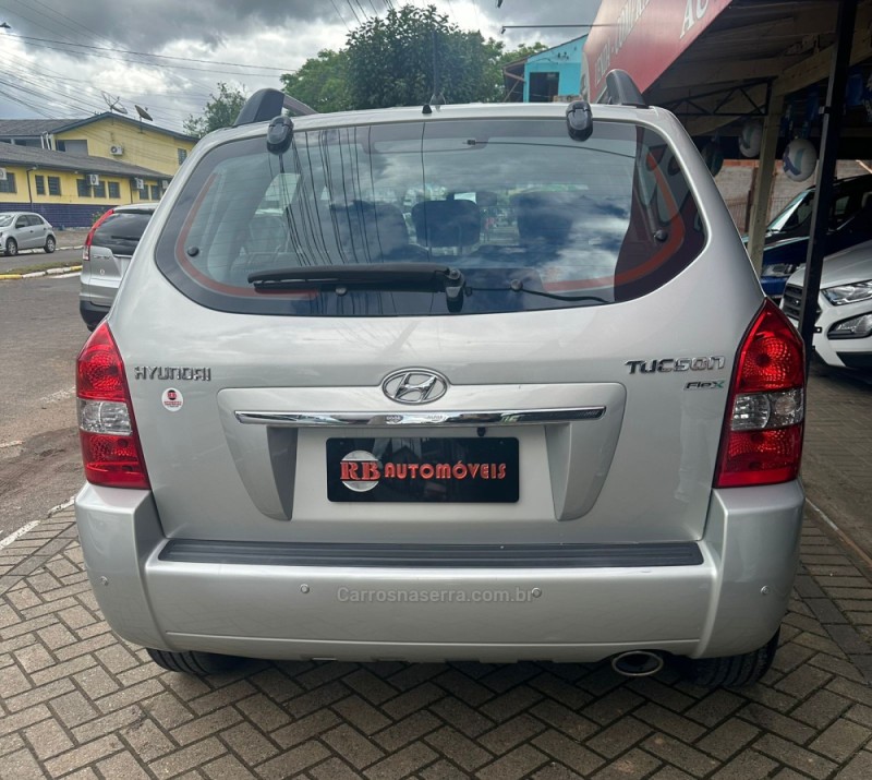 TUCSON 2.0 MPFI GLS 16V 143CV 2WD FLEX 4P AUTOMÁTICO - 2013 - PAROBé