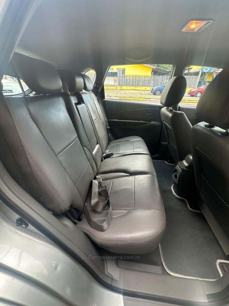 TUCSON 2.0 MPFI GLS 16V 143CV 2WD FLEX 4P AUTOMÁTICO - 2013 - PAROBé