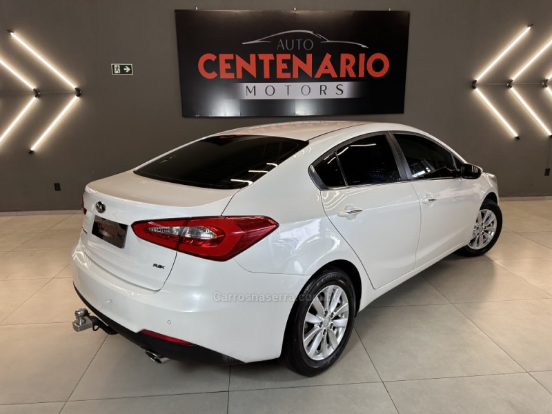 CERATO 1.6 SX3 16V FLEX 4P AUTOMÁTICO - 2016 - SAPIRANGA