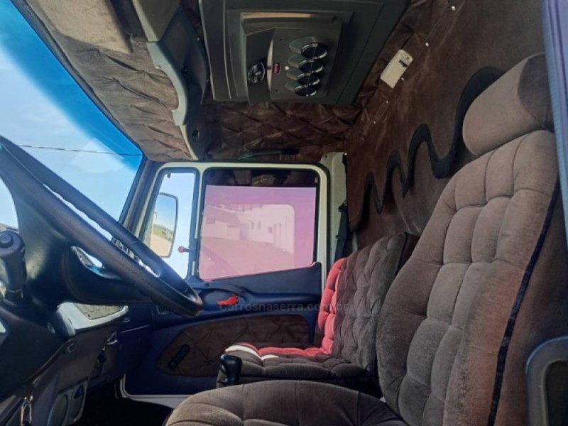 L-1620 3 EIXOS - 2000 - FARROUPILHA