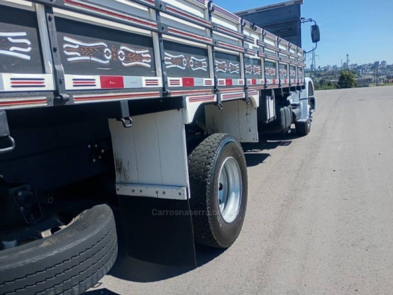 L-1620 3 EIXOS - 2000 - FARROUPILHA