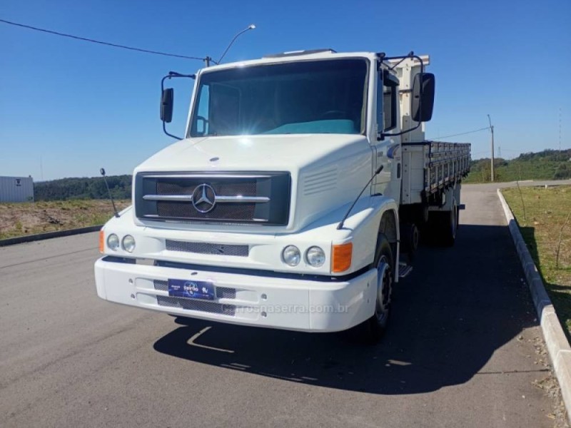 l 1620 3 eixos 2000 farroupilha