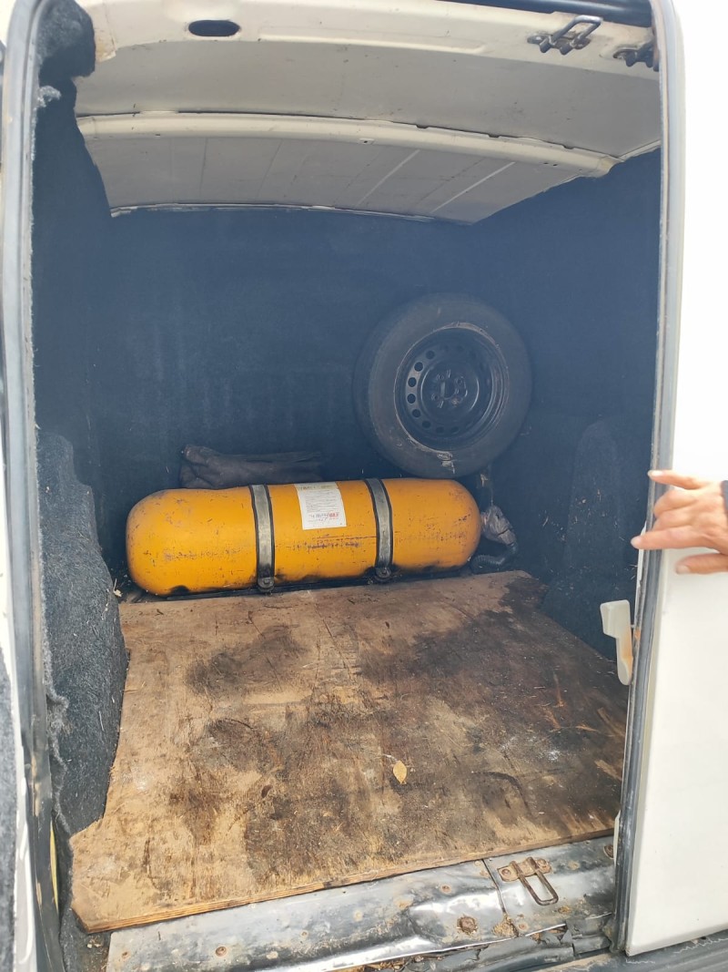 DOBLÓ 1.8 MPI CARGO 8V GASOLINA 4P MANUAL - 2009 - FARROUPILHA