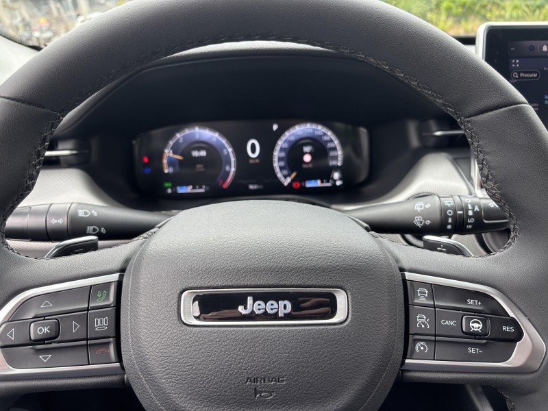 COMPASS 1.3 LONGITUDE T270 16V TURBO 4X2 FLEX 4P AUTOMÁTICO - 2025 - FARROUPILHA