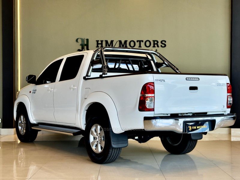 HILUX 2.7 SR 4X2 CD 16V FLEX 4P AUTOMÁTICO - 2014 - CAXIAS DO SUL