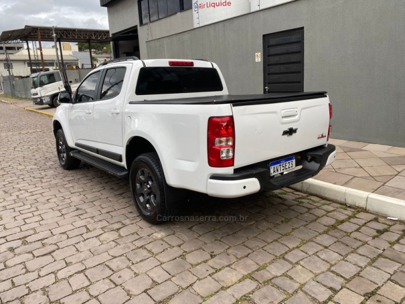 S10 2.4 LS 4X2 CD 8V FLEX 4P MANUAL - 2013 - CAXIAS DO SUL