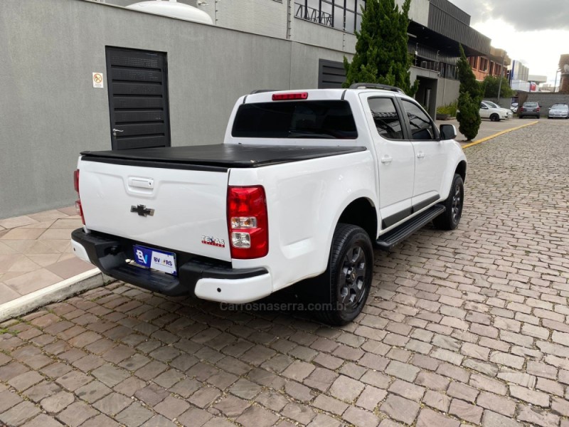 S10 2.4 LS 4X2 CD 8V FLEX 4P MANUAL - 2013 - CAXIAS DO SUL