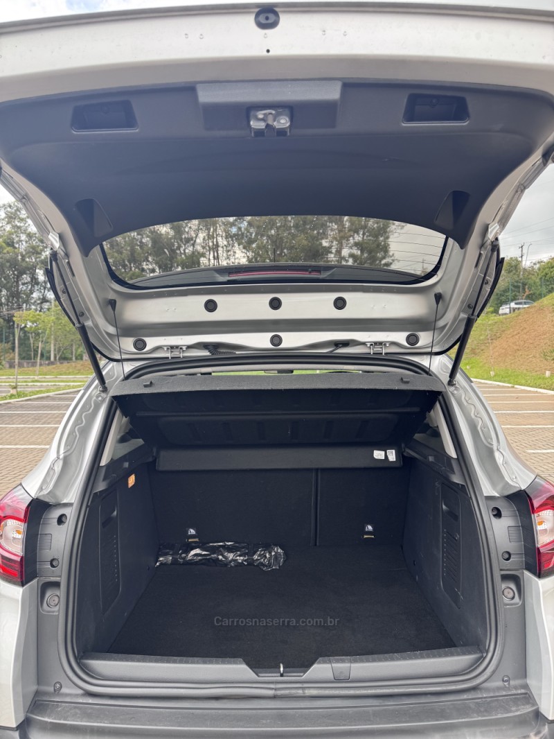 CAPTUR 1.6 LIFE 16V FLEX 4P AUTOMÁTICO - 2019 - CAXIAS DO SUL