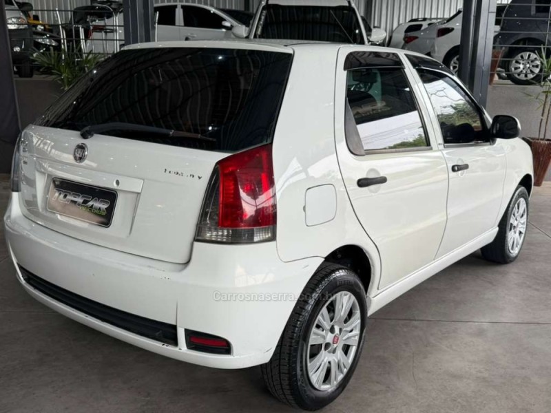 PALIO 1.0 MPI FIRE CELEBRATION ECONOMY 8V FLEX 4P MANUAL - 2013 - CAMPO BOM