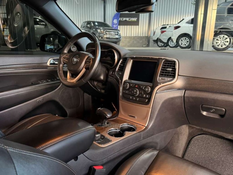 GRAND CHEROKEE 3.0 LIMITED 4X4 V6 24V TURBO DIESEL 4P AUTOMÁTICO - 2015 - CAMPO BOM