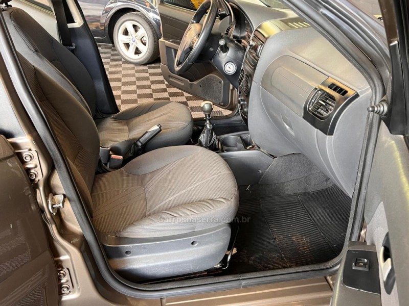 SIENA 1.0 MPI FIRE 8V FLEX 4P MANUAL - 2014 - CAXIAS DO SUL