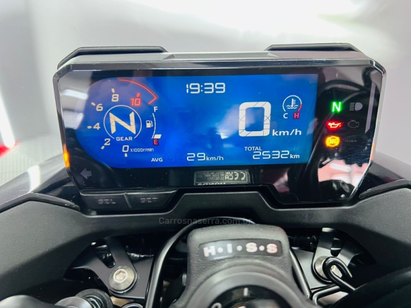 CB 500F  - 2023 - CAMPO BOM