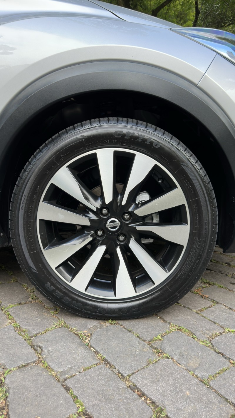 KICKS 1.6 16V FLEX SL 4P XTRONIC - 2018 - CAXIAS DO SUL